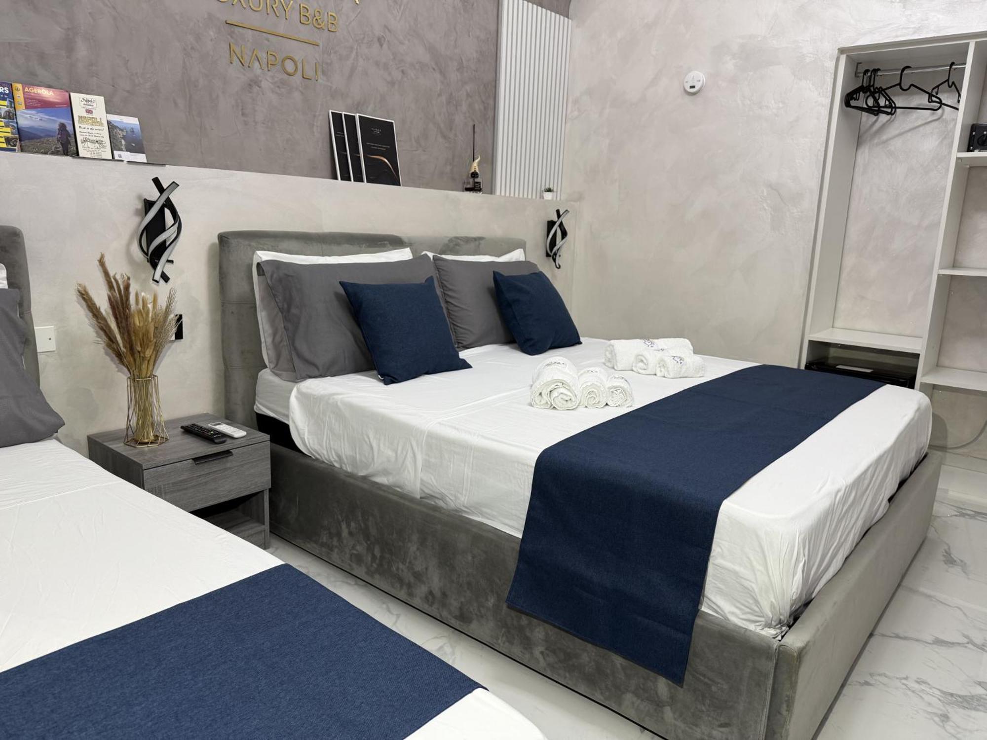 Ylisea Luxury * Napoli